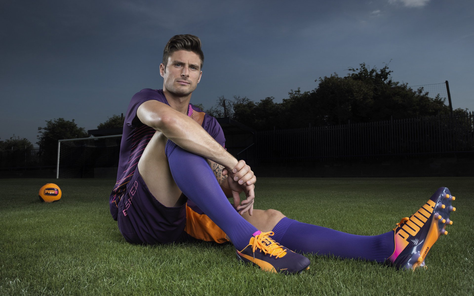 切尔西的锋线引援：谁能成为蓝军的救世主？，切尔西的战术